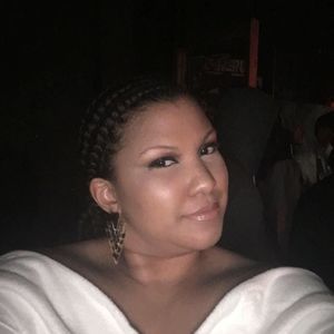 Meet your Posher, Miss-devin